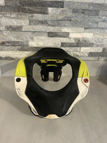 Leat neck brace dbx - leat, 5.5